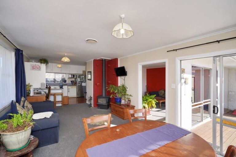 Photo of property in 19 Carston Street, Leeston, 7632