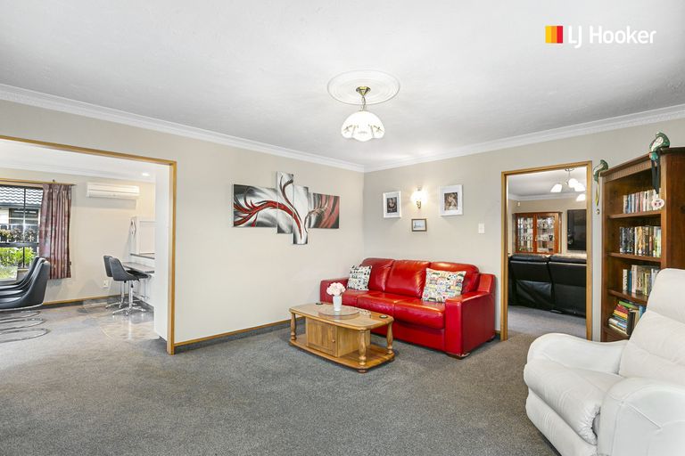 Photo of property in 75 Bush Road, Mosgiel, 9024