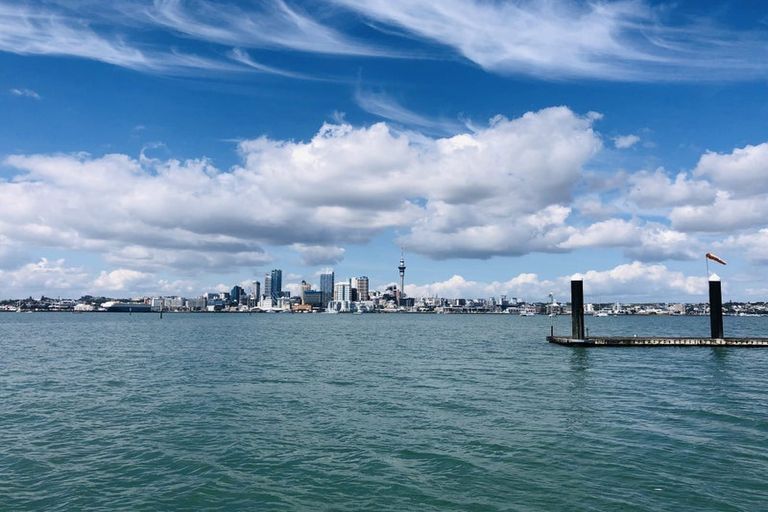 Photo of property in 47 Philomel Crescent, Bayswater, Auckland, 0622