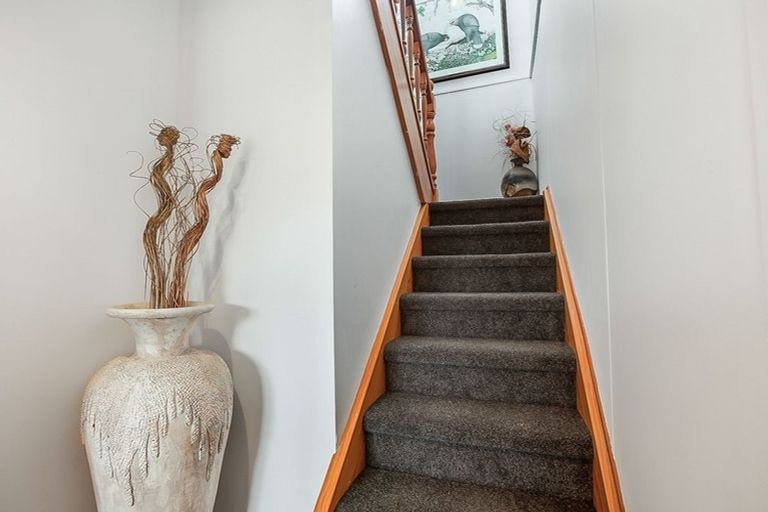 Photo of property in 58 Stratford Drive, Cable Bay, 0420