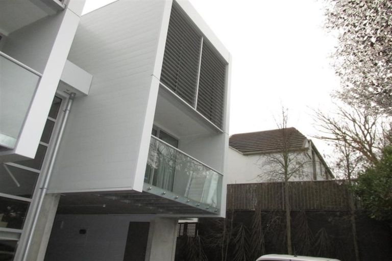 Photo of property in 10/31 Chester Street West, Christchurch Central, Christchurch, 8013