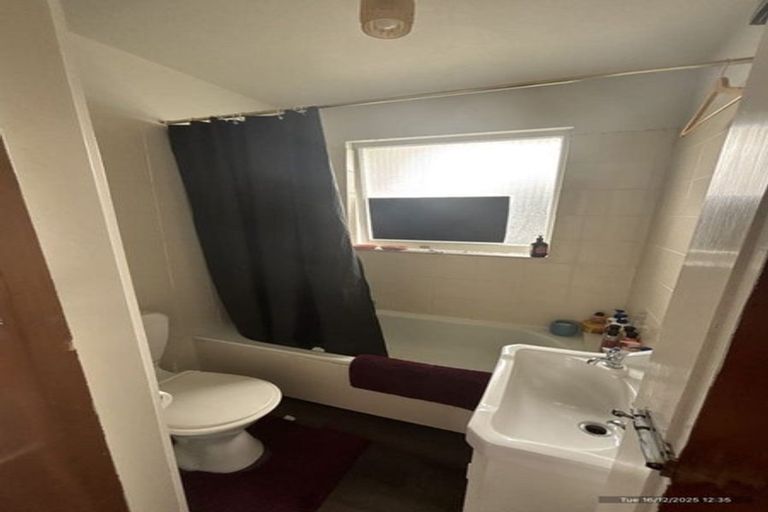 Photo of property in 1/11 Longfellow Street, Sydenham, Christchurch, 8023