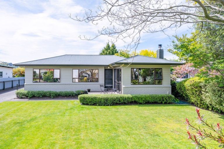Photo of property in 13 Veronica Avenue, Marewa, Napier, 4110