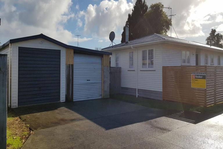 Photo of property in 12a Hunua Road, Papakura, 2110
