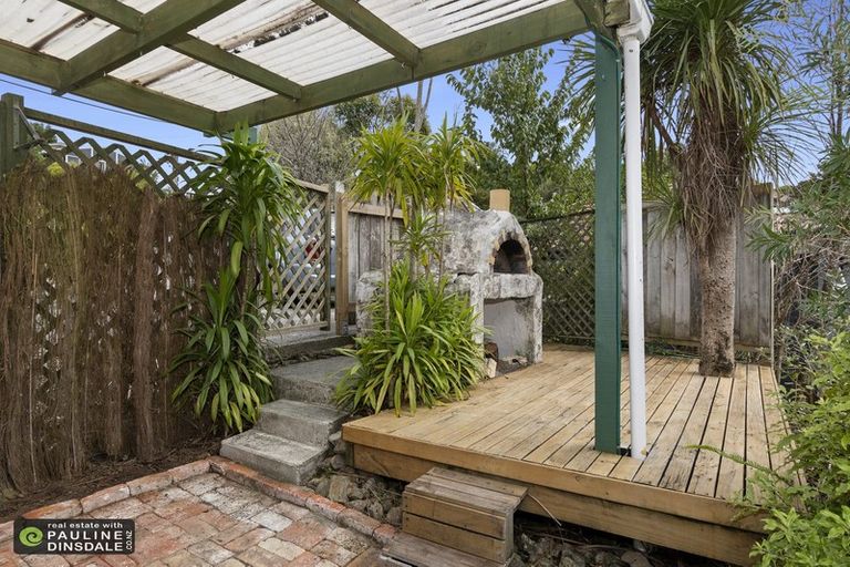 Photo of property in 18 Whareora Road, Kensington, Whangarei, 0112