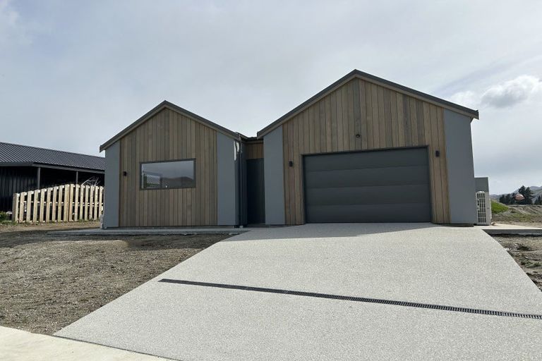 Photo of property in Northlake, 12 Gladbrook Street, Wanaka, 9305