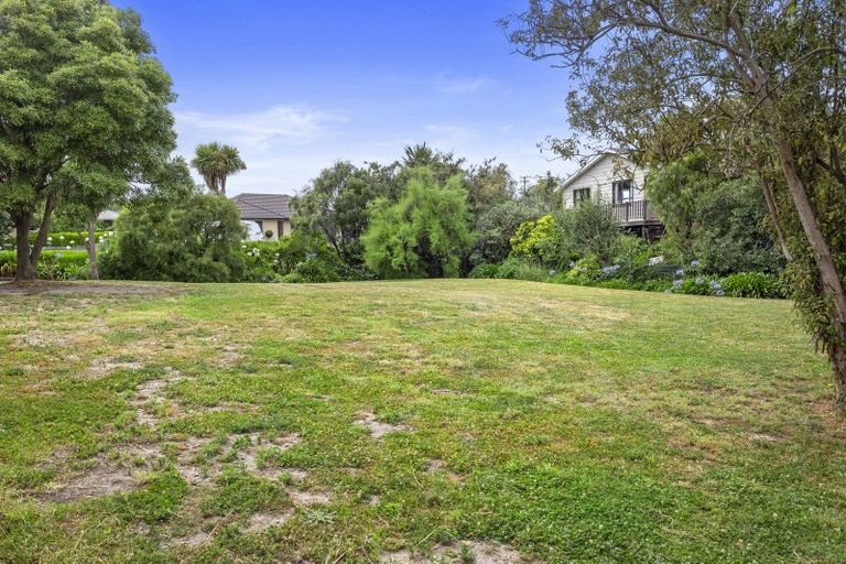 Photo of property in 12a Church Street, Amberley, 7410