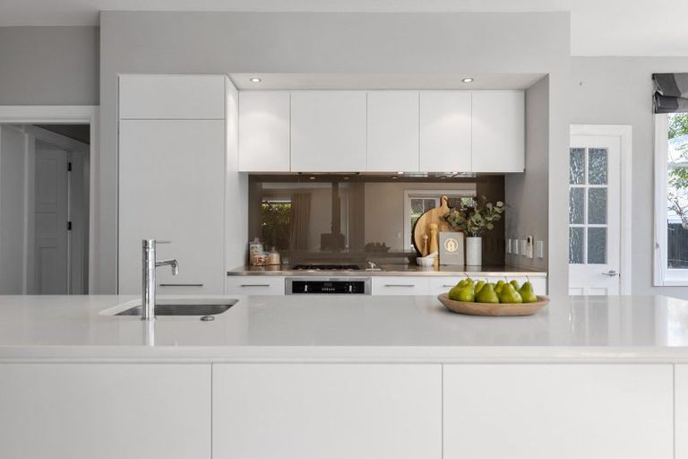 Photo of property in 32 Carrington Street, St Albans, Christchurch, 8014