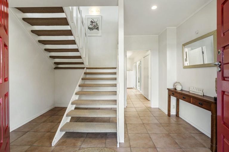 Photo of property in 22 Summit Drive, Torbay, Auckland, 0630