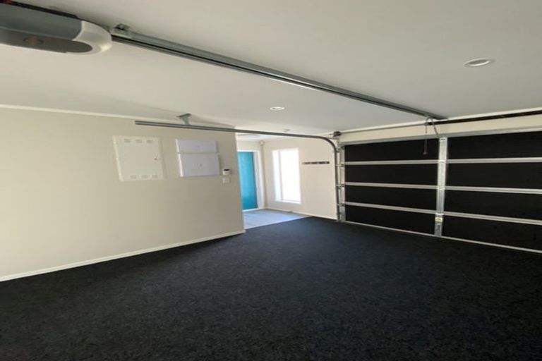 Photo of property in 19 Rue D' Amarres, Gulf Harbour, Whangaparaoa, 0930