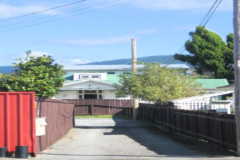 Photo of property in 2/63a Pine Avenue, Ebdentown, Upper Hutt, 5018