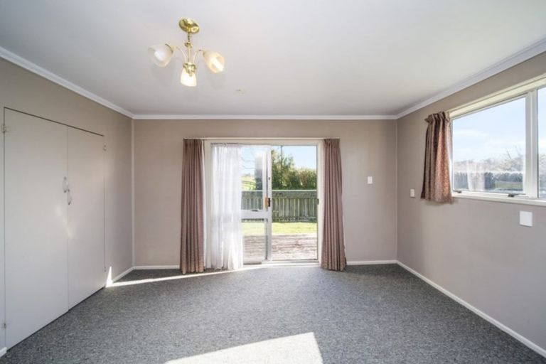 Photo of property in 124 Miranda Street, Stratford, 4332