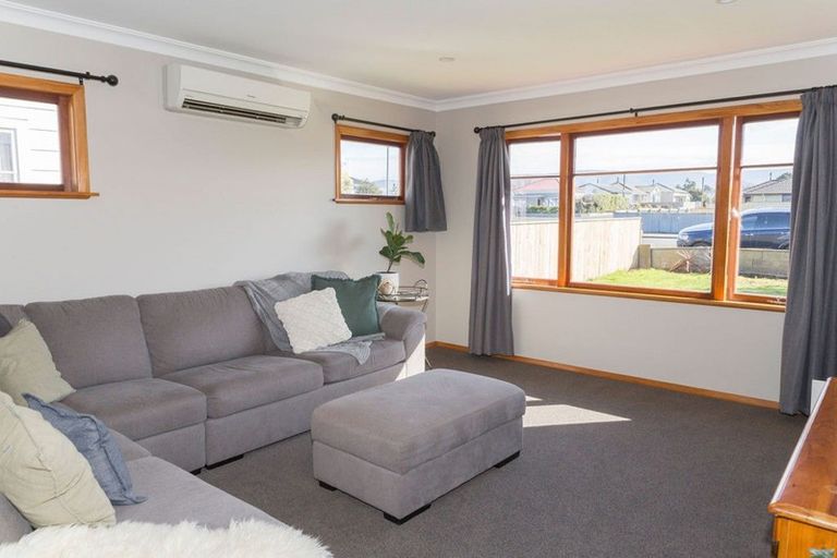 Photo of property in 5 Livingstone Street, Dannevirke, 4930