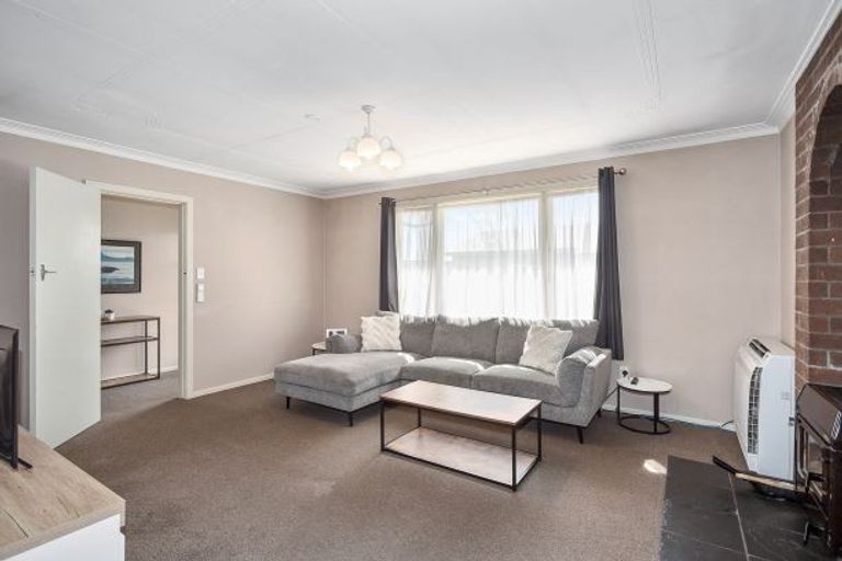 Photo of property in 198 Mcquarrie Street, Kingswell, Invercargill, 9812