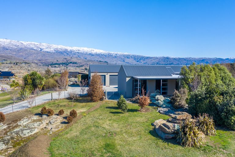 Photo of property in 23 Old Golf Course Road, Bridge Hill, Alexandra, 9320