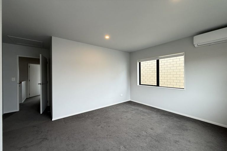 Photo of property in 6 Kearns Drive, Hobsonville, Auckland, 0616