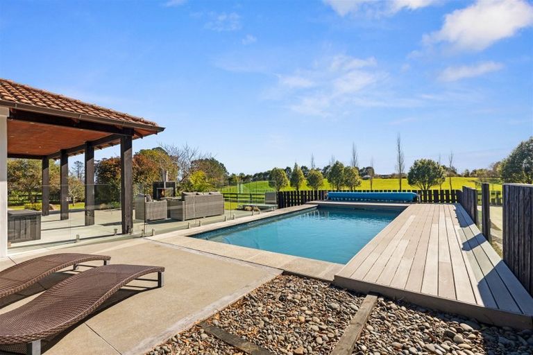 Photo of property in 73a Belk Road South, Omanawa, 3173