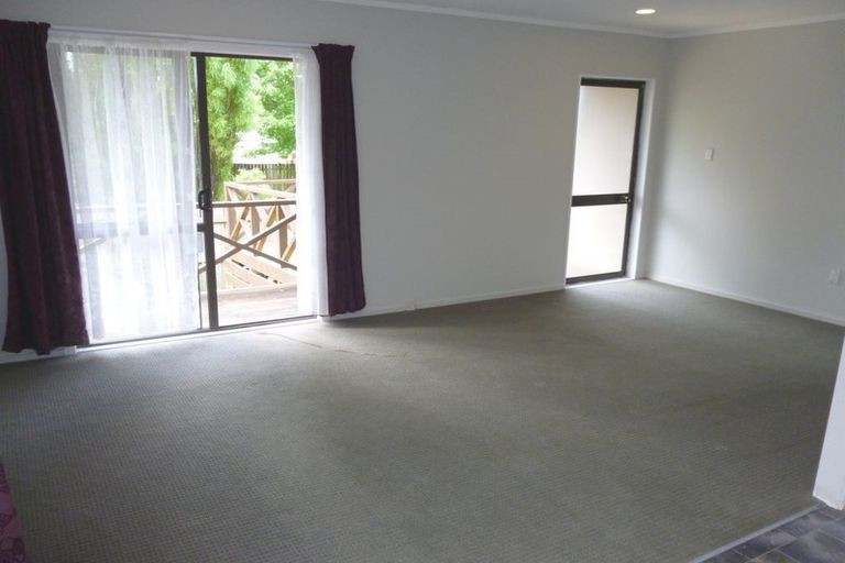 Photo of property in 37 Childers Road, Ranui, Auckland, 0612