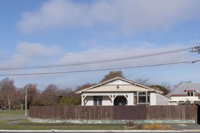 Photo of property in 56 Medway Street, Richmond, Christchurch, 8013