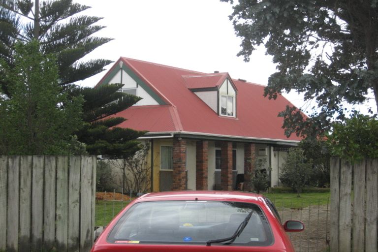 Photo of property in 11 Arataki Grove, Waitarere Beach, Levin, 5510