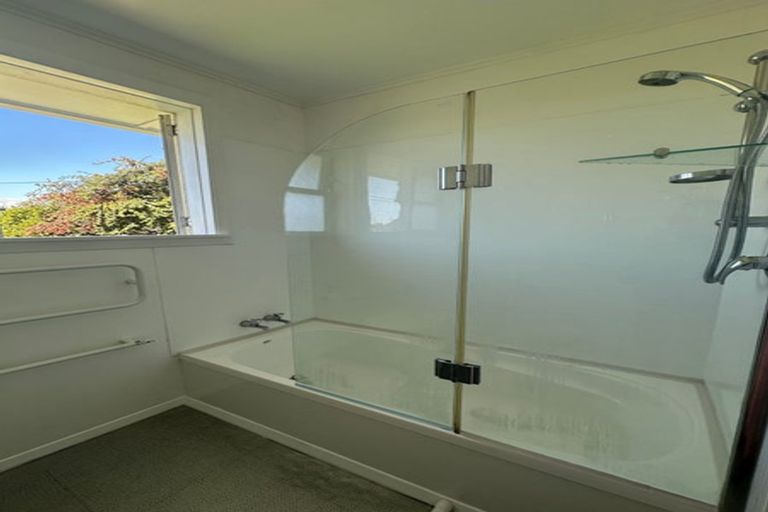 Photo of property in 8 Matene Place, Otaki, 5512