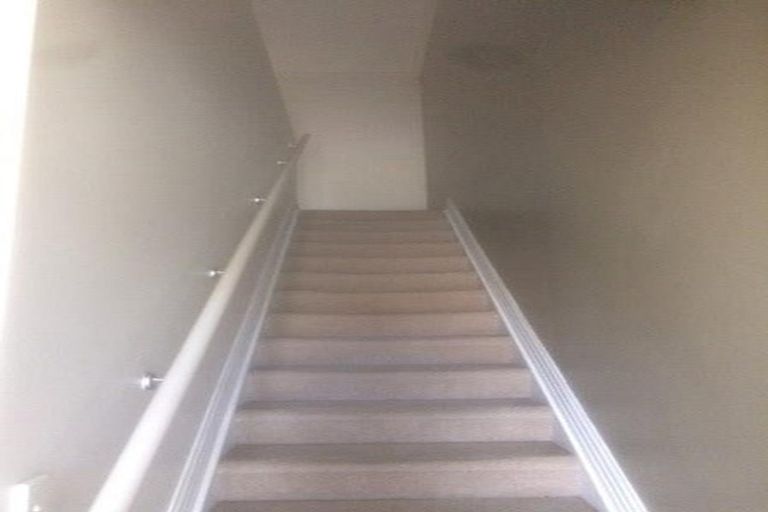 Photo of property in 4/126 Stancombe Road, Flat Bush, Auckland, 2016