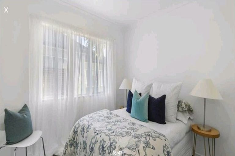 Photo of property in 9 Kittiwake Drive, Schnapper Rock, Auckland, 0632