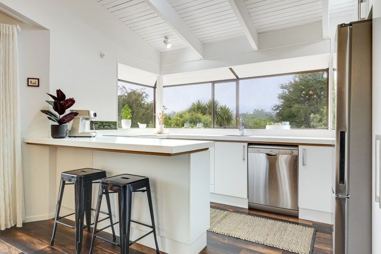 Photo of property in 10 Hewetson Road, Upper Moutere, 7175