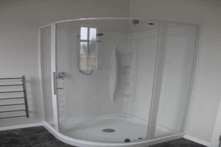 Photo of property in 2 Cornwall Street, Hutt Central, Lower Hutt, 5010