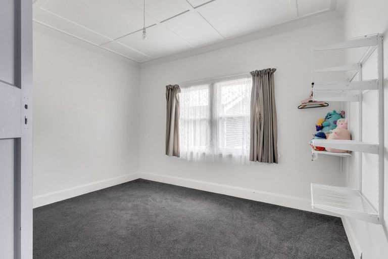 Photo of property in 2 School Road, Tiniroto, Manutuke, 4078