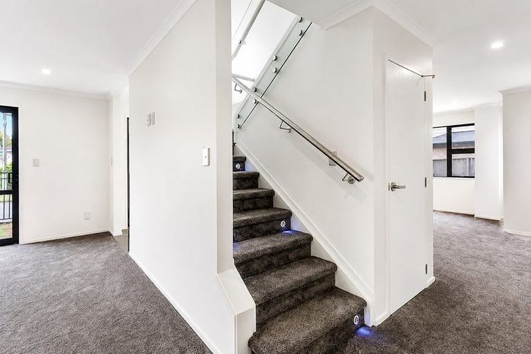Photo of property in 18 Calvert Avenue, Mangere East, Auckland, 2024
