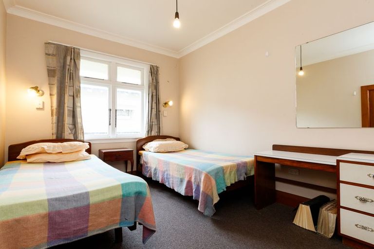 Photo of property in 11 Miro Street, Takaro, Palmerston North, 4410