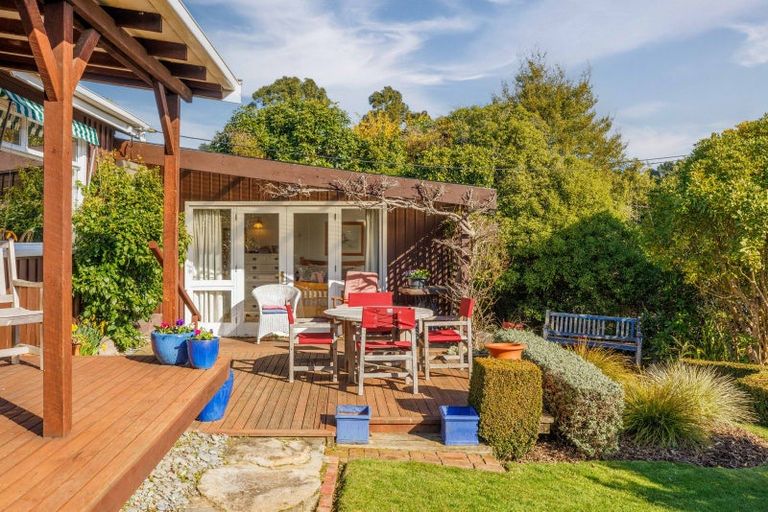 Photo of property in 12 Marine Drive, Diamond Harbour, 8972