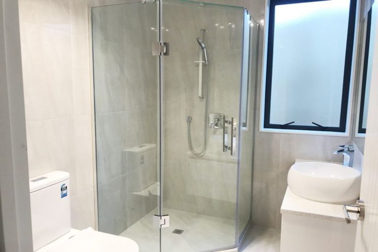 Photo of property in 17 Lime Hill Rise, Flat Bush, Auckland, 2019