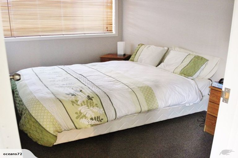 Photo of property in 1/9-11 Masterton Road, Rothesay Bay, Auckland, 0630