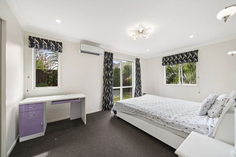 Photo of property in 42 Castellina Drive, Karaka, Papakura, 2113