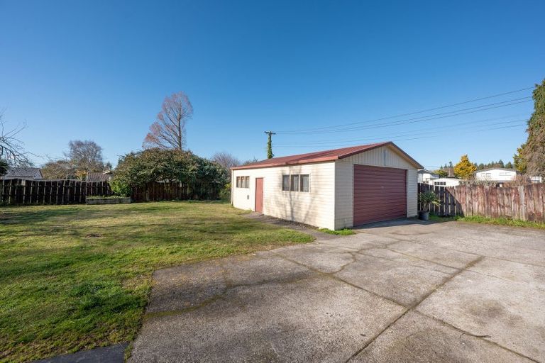 Photo of property in 6 Alison Street, Mangakakahi, Rotorua, 3015