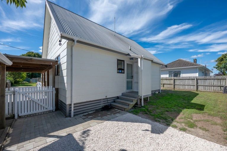 Photo of property in 6 Nihoriki Street, Koutu, Rotorua, 3010