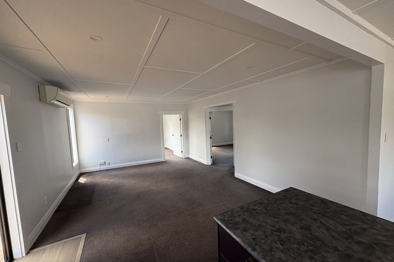 Photo of property in 76 Wharf Road, Te Atatu Peninsula, Auckland, 0610
