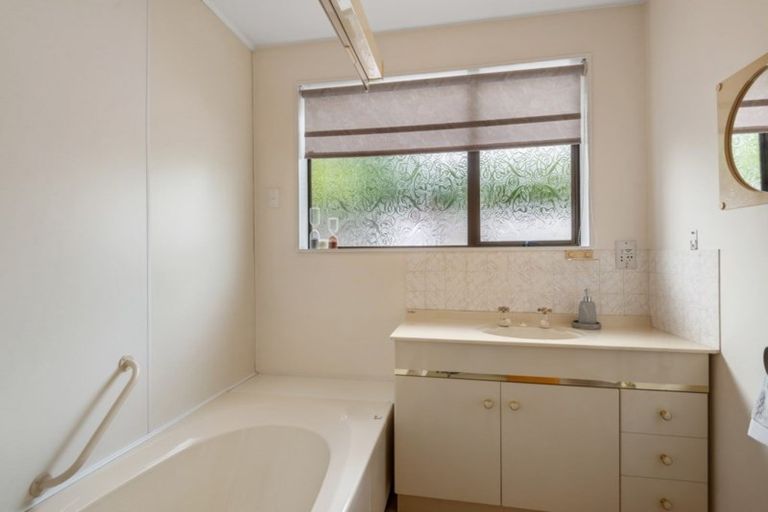 Photo of property in 111b Hamilton Avenue, Ilam, Christchurch, 8041