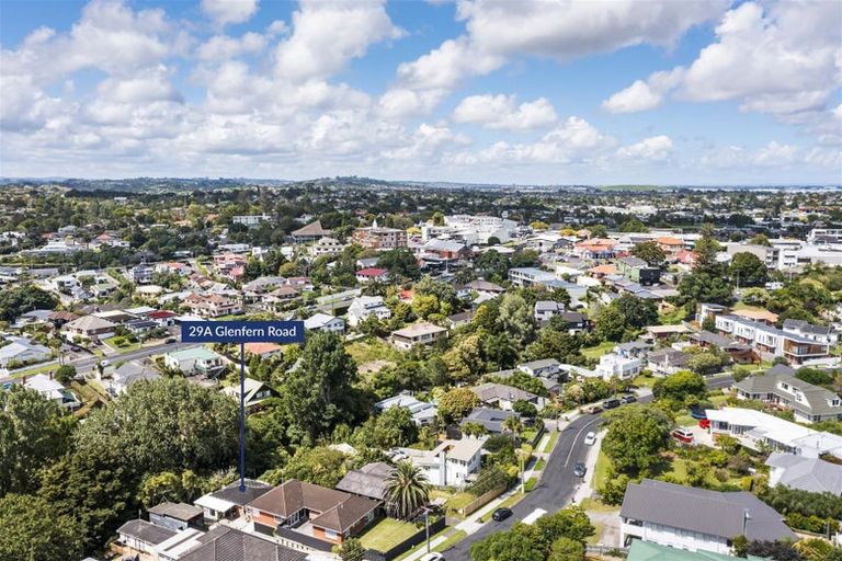 Photo of property in 29a Glenfern Road, Mellons Bay, Auckland, 2014
