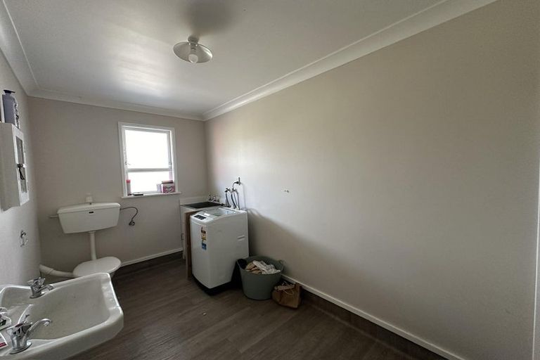 Photo of property in 14-16 Mako Mako Road, Levin, 5510