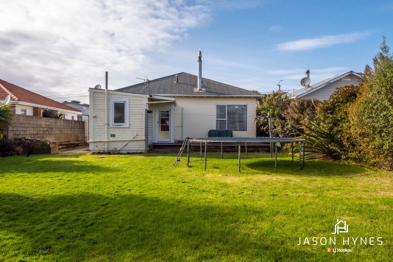 Photo of property in 20 Crest Street, Tainui, Dunedin, 9013