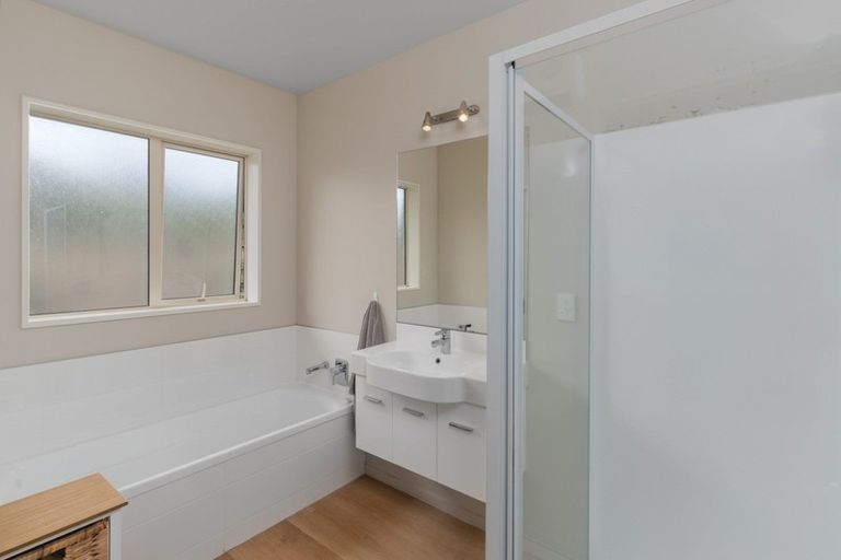 Photo of property in 17 Emerson Lane, Rolleston, 7614