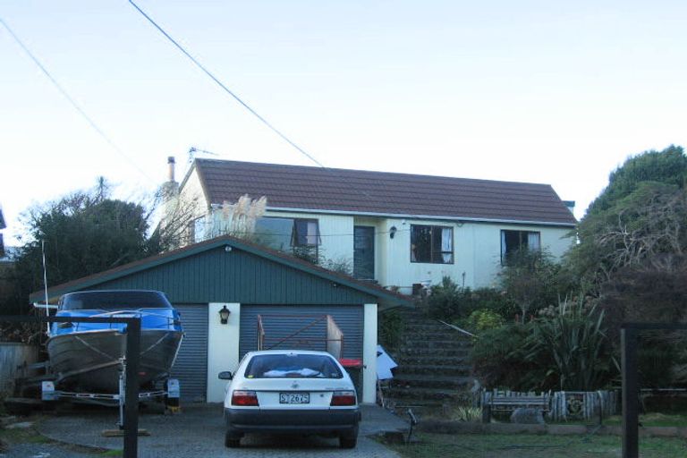 Photo of property in 17 Nathan Avenue, Paraparaumu Beach, Paraparaumu, 5032