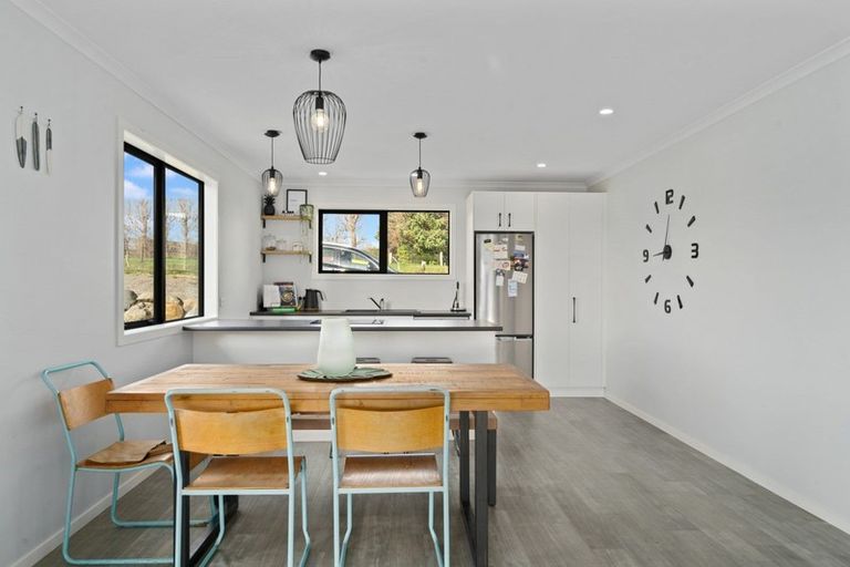 Photo of property in 173 Kairau Road, Brixton, New Plymouth, 4373