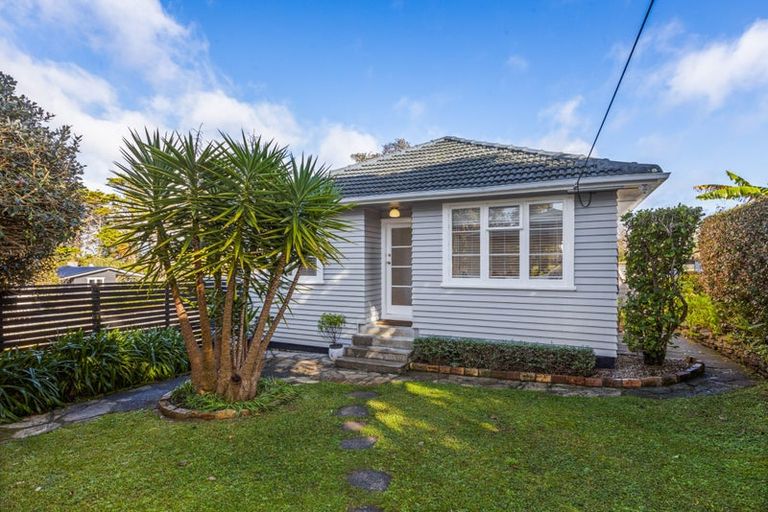 Photo of property in 34a Abbotleigh Avenue, Te Atatu Peninsula, Auckland, 0610