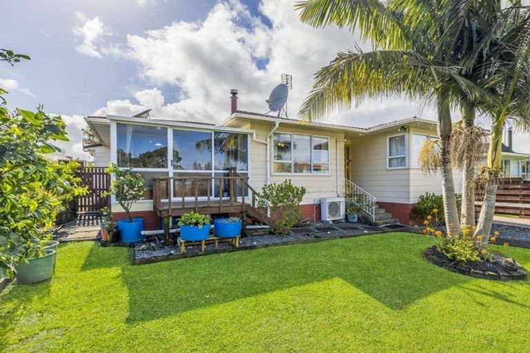 Photo of property in 34 Marvon Downs Avenue, Pakuranga Heights, Auckland, 2010