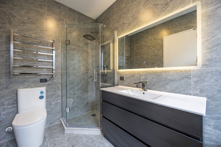 Photo of property in 29 Cara Avenue, Kumeu, 0810