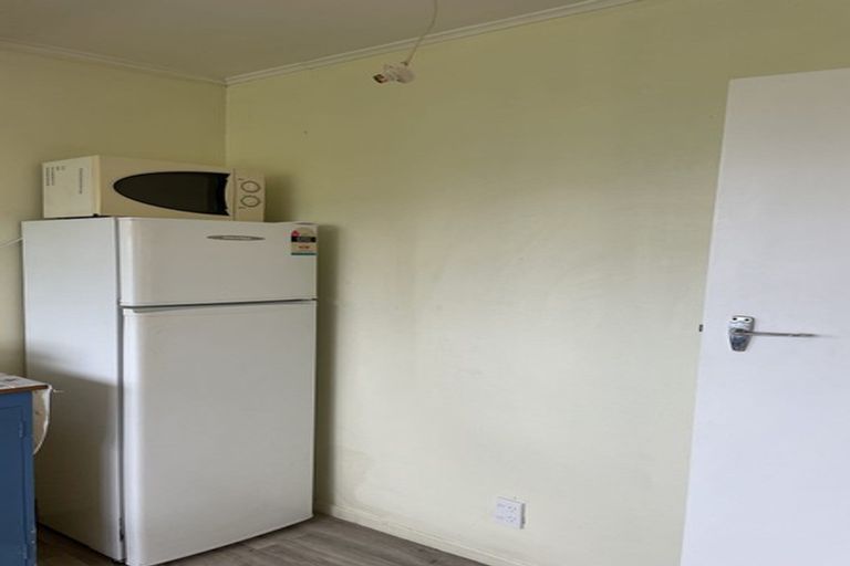 Photo of property in 29 Kitchener Terrace, Johnsonville, Wellington, 6037